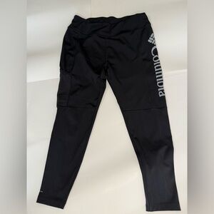 Columbia black compression style leggings size large